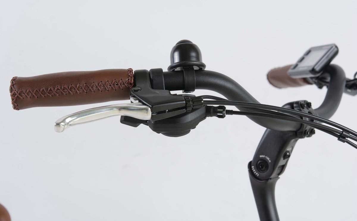 Eluxo E-Voltage D9